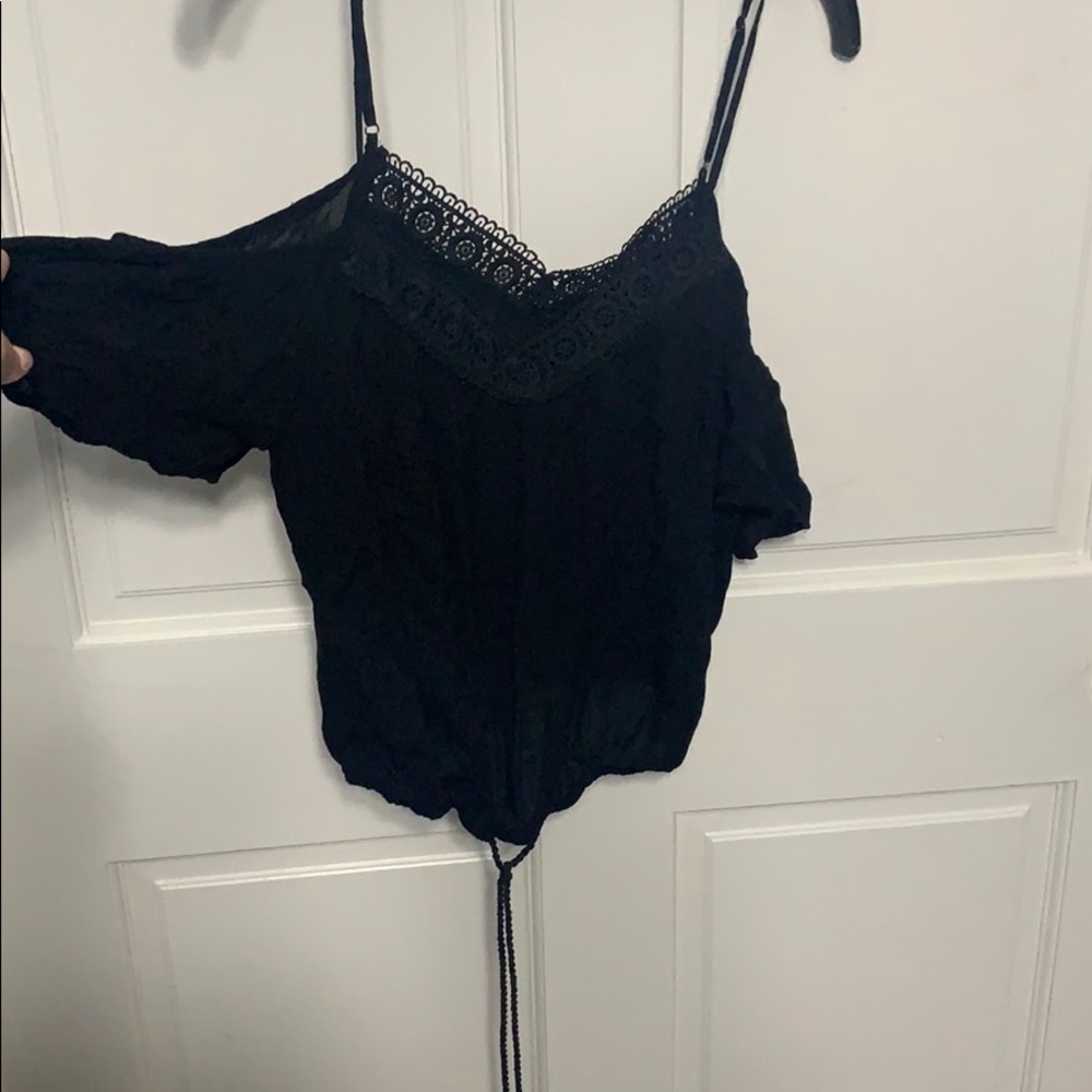 Black crop top